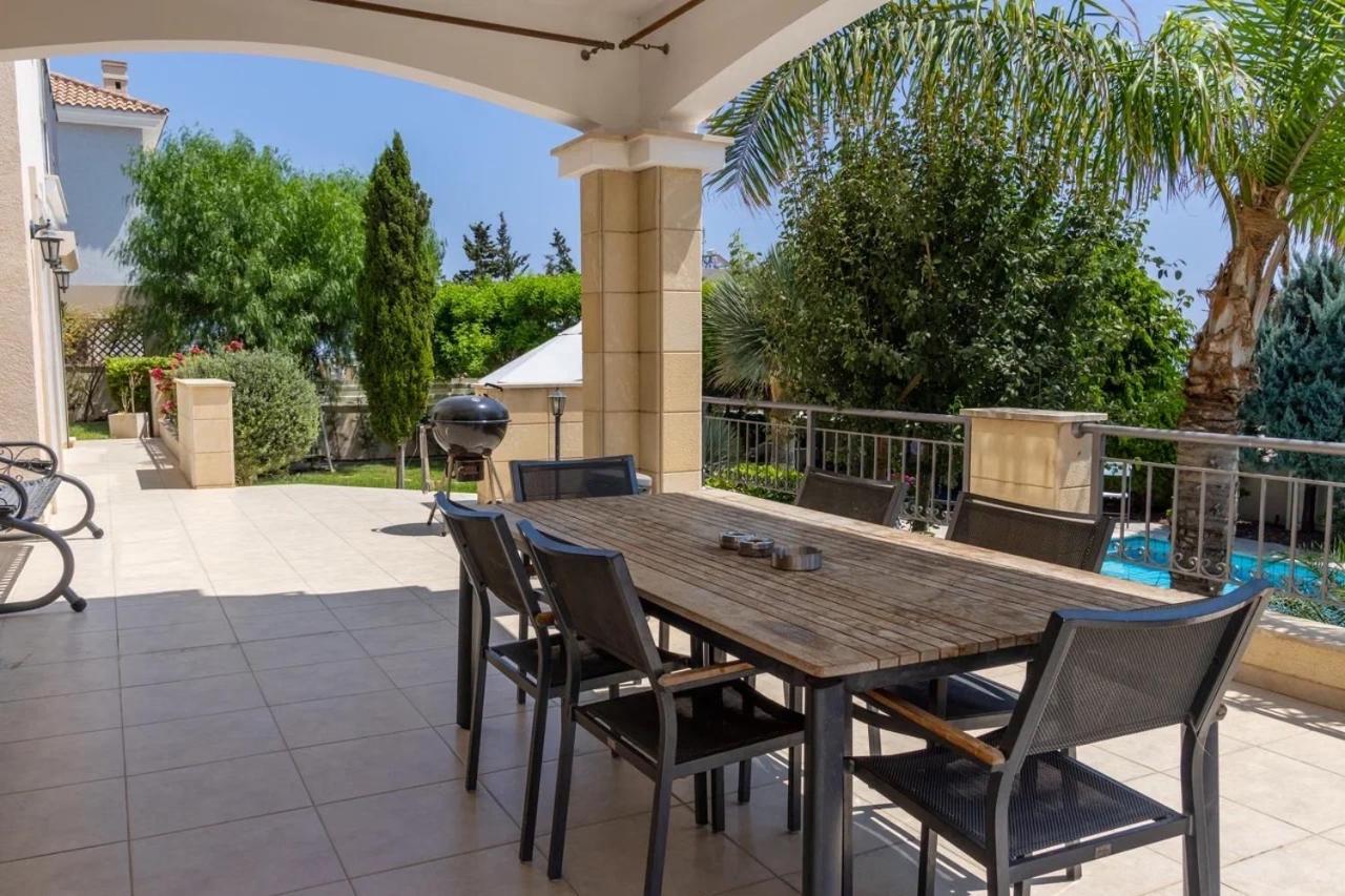 Seaview 6 Bedroom Villa & Private Pool Λεμεσός Εξωτερικό φωτογραφία