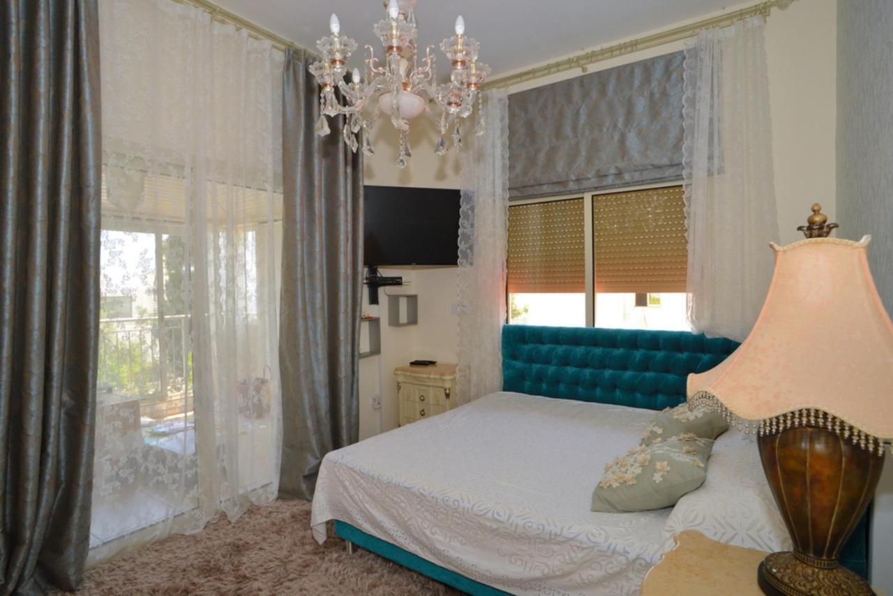 Seaview 6 Bedroom Villa & Private Pool Λεμεσός Εξωτερικό φωτογραφία